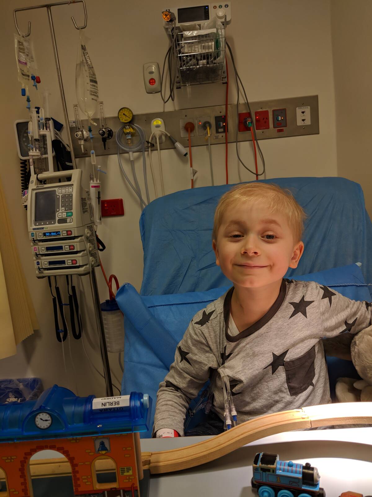 Make-A-Wish Australia wish kid Zach in hospital during treatment